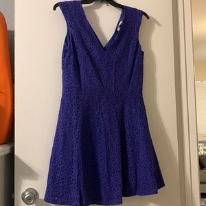 NWT Amelia lovely lace short dress. Size 14